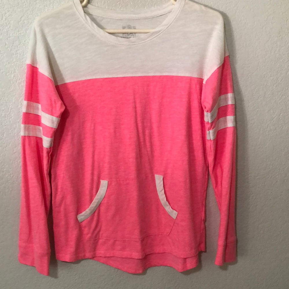 long sleeve shirt with pockets